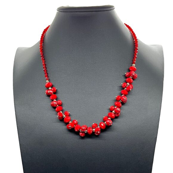 Beaded Necklace 20" Womens Red Magnetic Clasp Beautiful Charming Retro Style - Picture 1 of 10